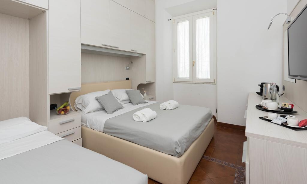 Andenis Luxury House Hotell Roma Eksteriør bilde
